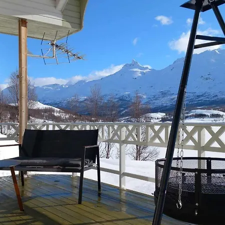 Holiday home Fjord & Flame