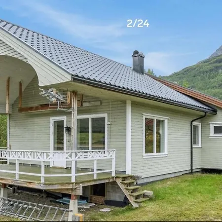 Holiday home Fjord & Flame Tromso