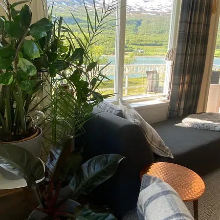 Fjord & Flame Holiday home