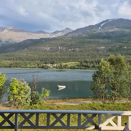 Casa vacanze Fjord & Flame Tromsø